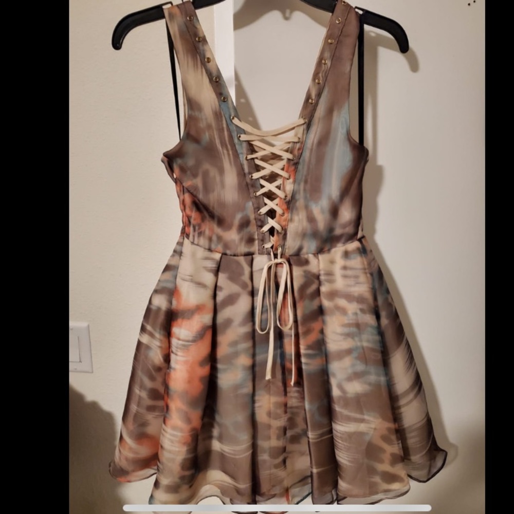 Bebe dress